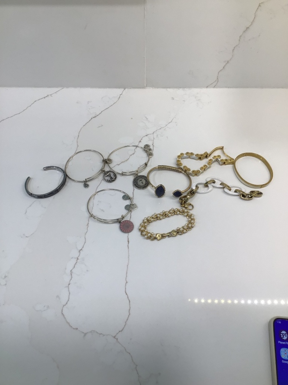 Bracelet bundle! - Picture 1 of 4